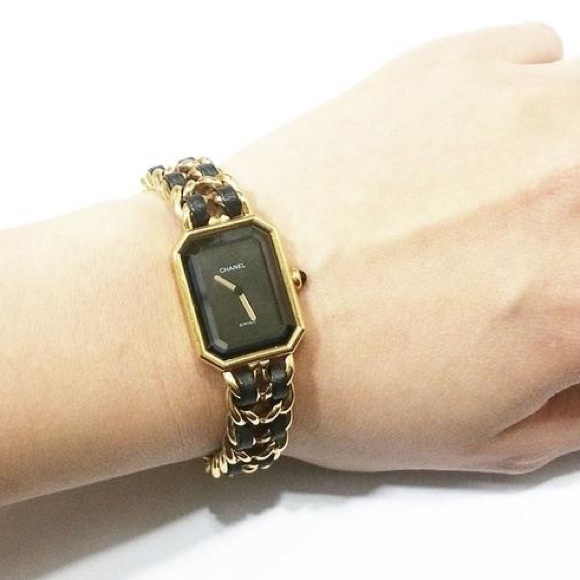 Vintage Chanel Watch 🕰 - Picture 6 of 11